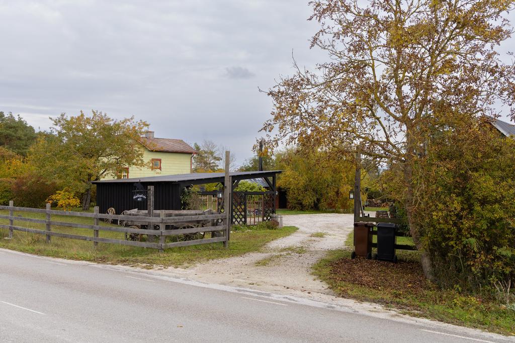 Infart till fastigheten