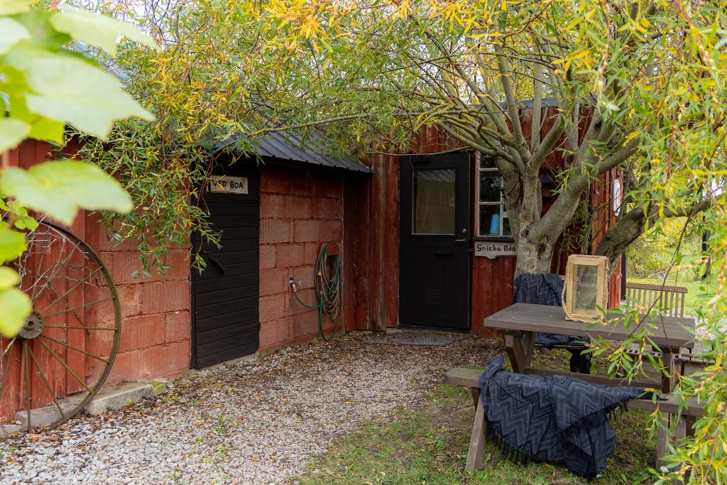 Vedbod och snickarbod