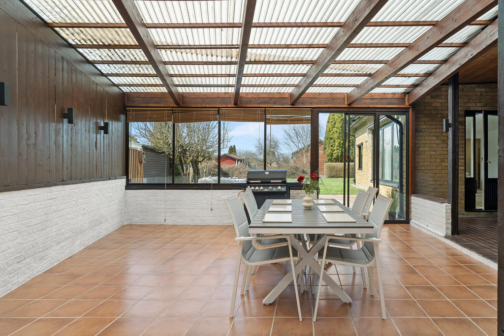 Uterum med utgång till trädäck