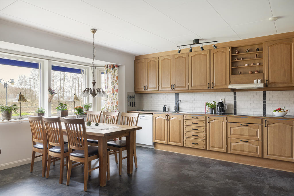 Rymligt och hemtrevligt kök