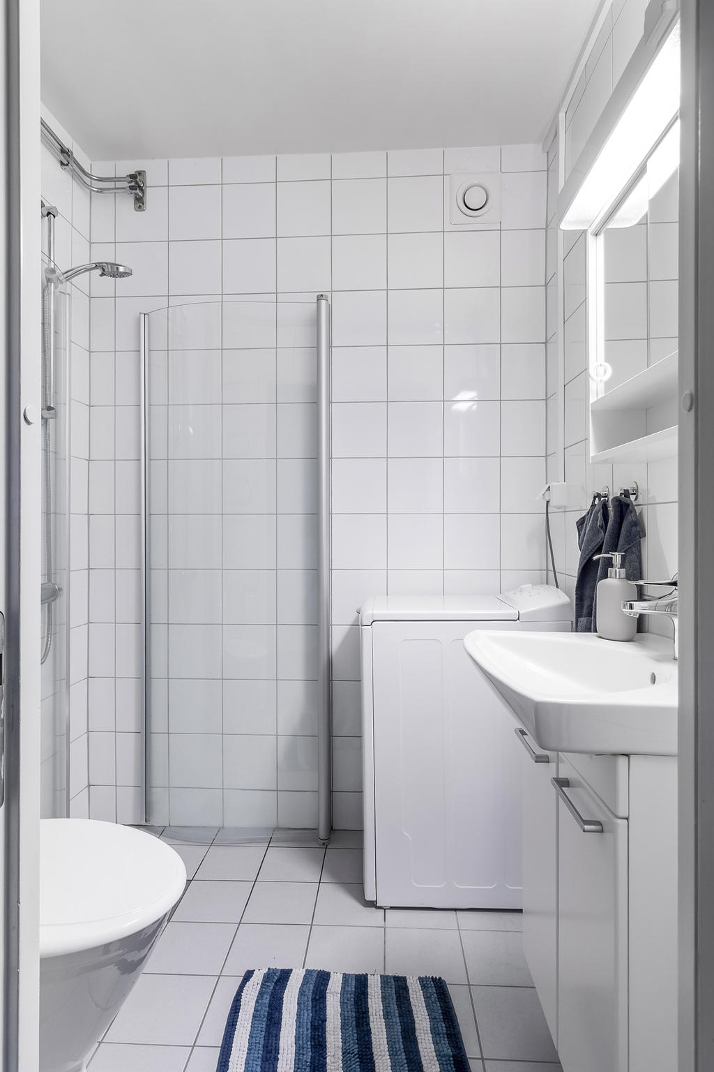 Badrum i kakel och klinker