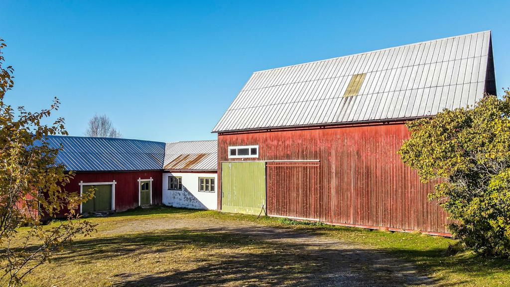 Högrest ladugårdsdel