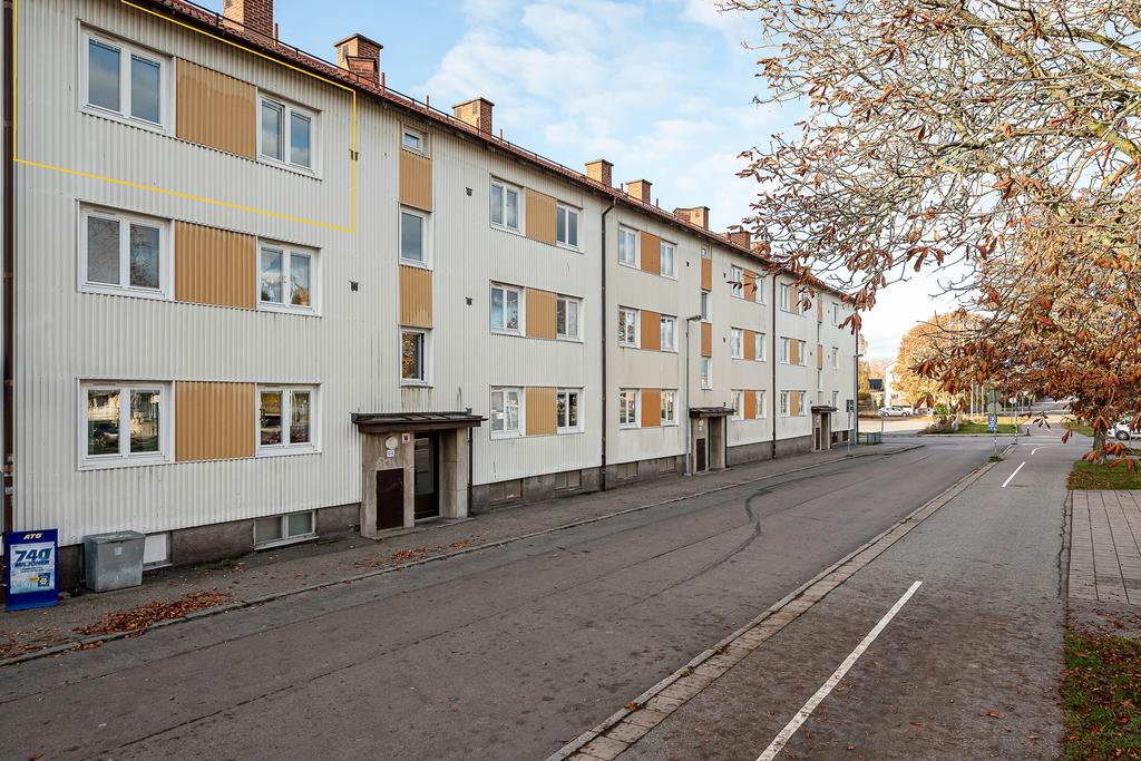 Husets entré från gatan