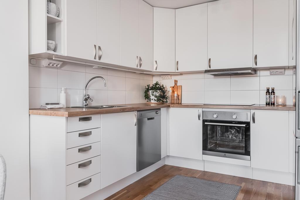 Kök med fina maskiner