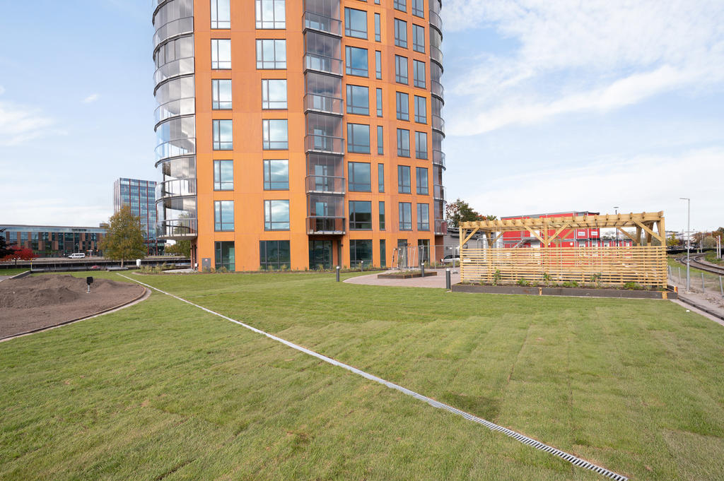 Föreningens gård med uteplats