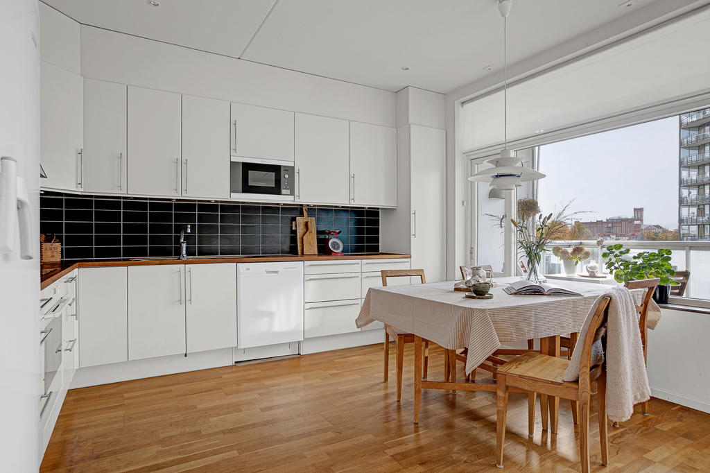 Vy över Labratorieholmen in mot Kvarnholmen