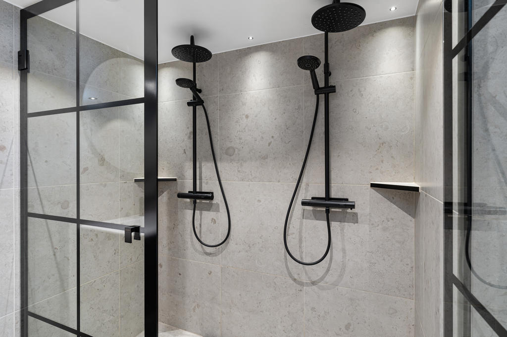 Relax med dubbel dusch