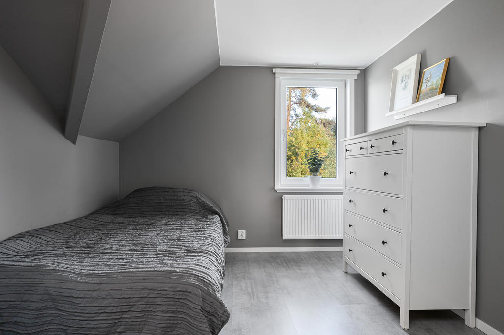 Sovrum 5 övre plan