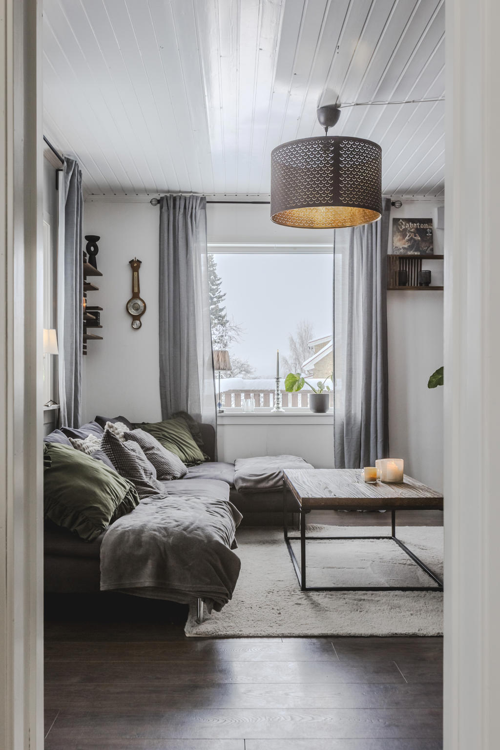 Från kök mot vardagsrum