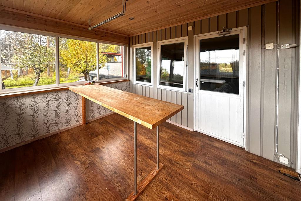 Anslutning till vardagsrum och balkong 