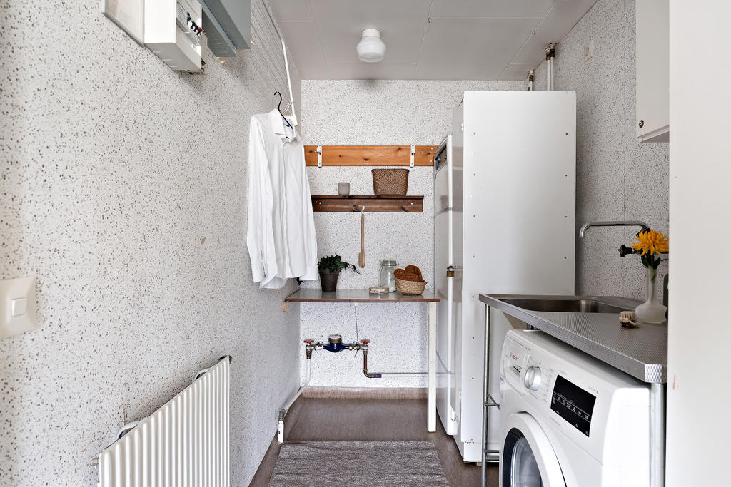 Tvättstuga med egen groventré