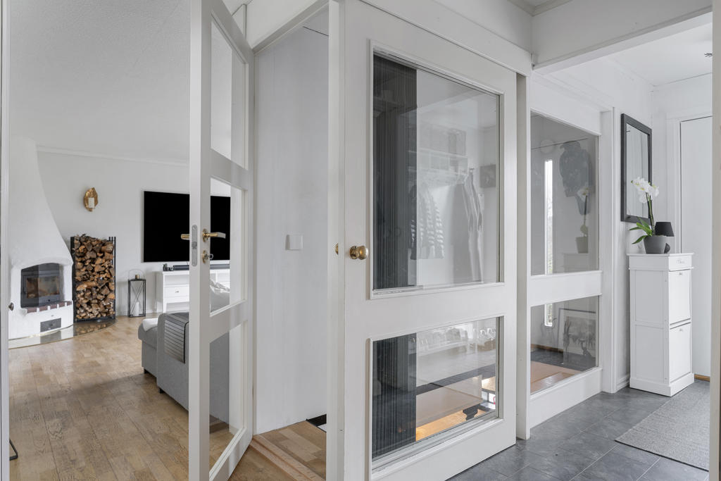 En trappa ner finner du ...