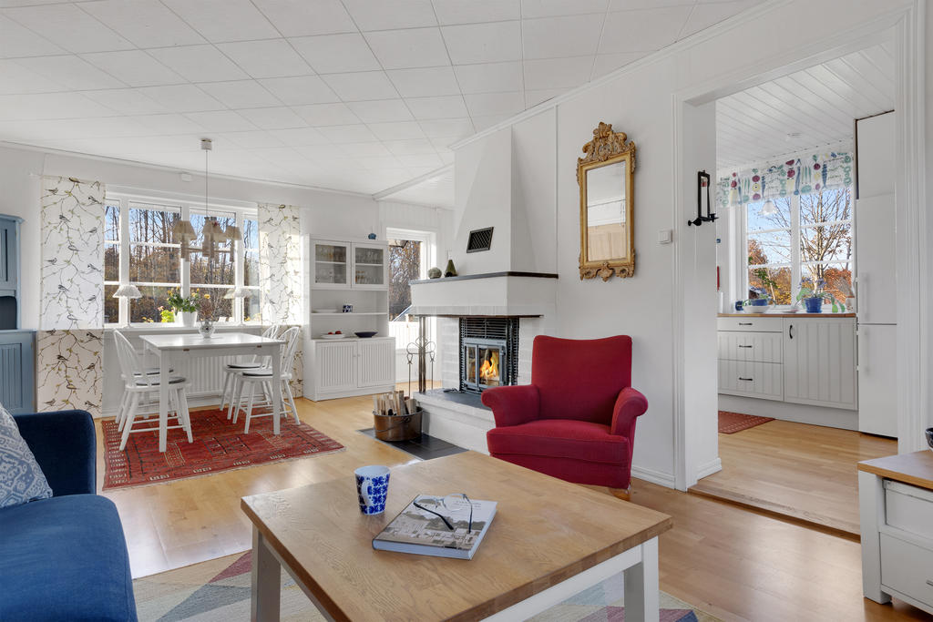 Fint ljusinsläpp från två olika väderstreck