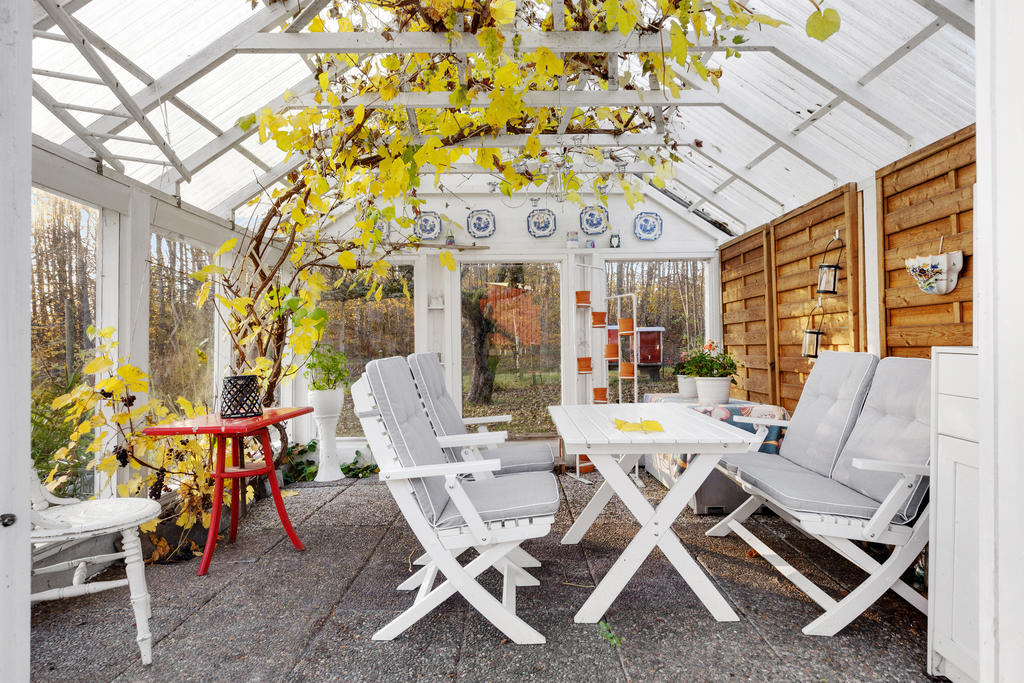 Här finns gott om plats för odling och för att sitta ned och bara koppla av 