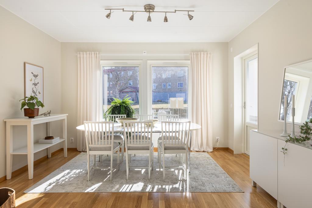 Bild 2 från Svensk Fastighetsförmedling