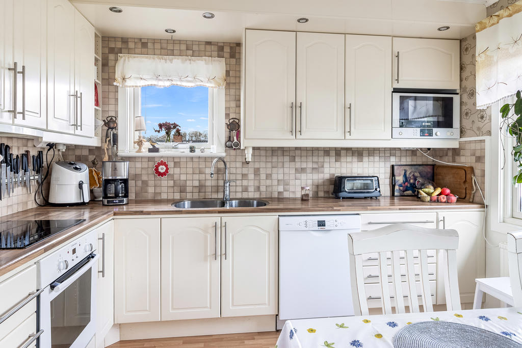 Kök i ljusa färger 