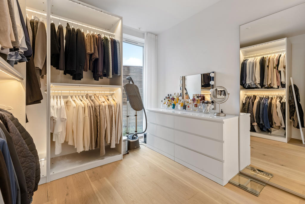 Walk in closet/sovrum övre plan