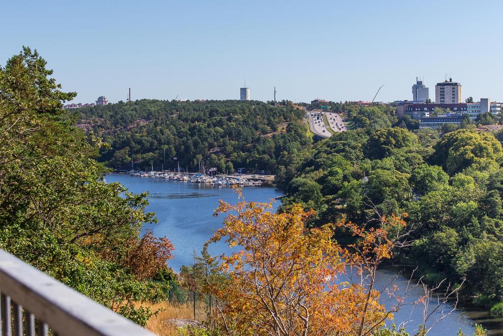 Områdesbild Henriksdalsringen