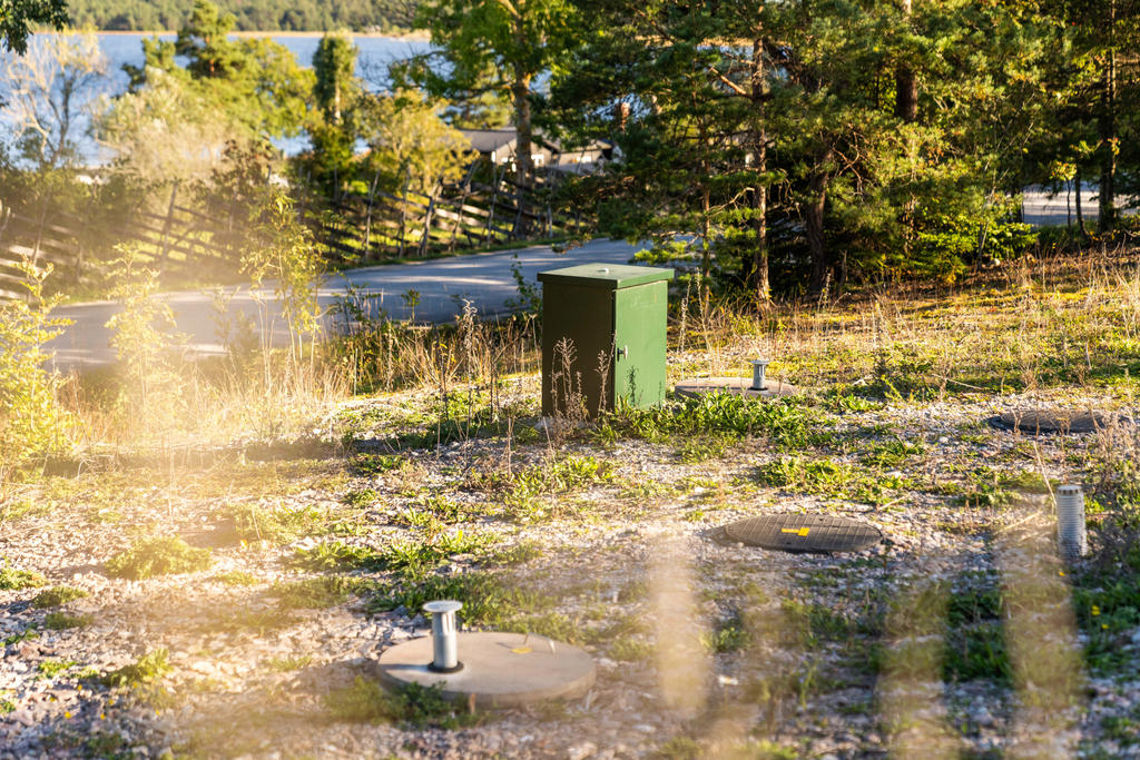 Gemensamt avlopp på grannens mark (servitut finns)