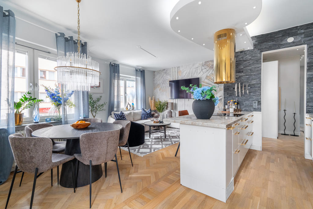 Varmt välkommen till Kungsgatan 32!