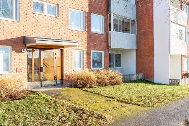 Egen uteplats i markplan. 