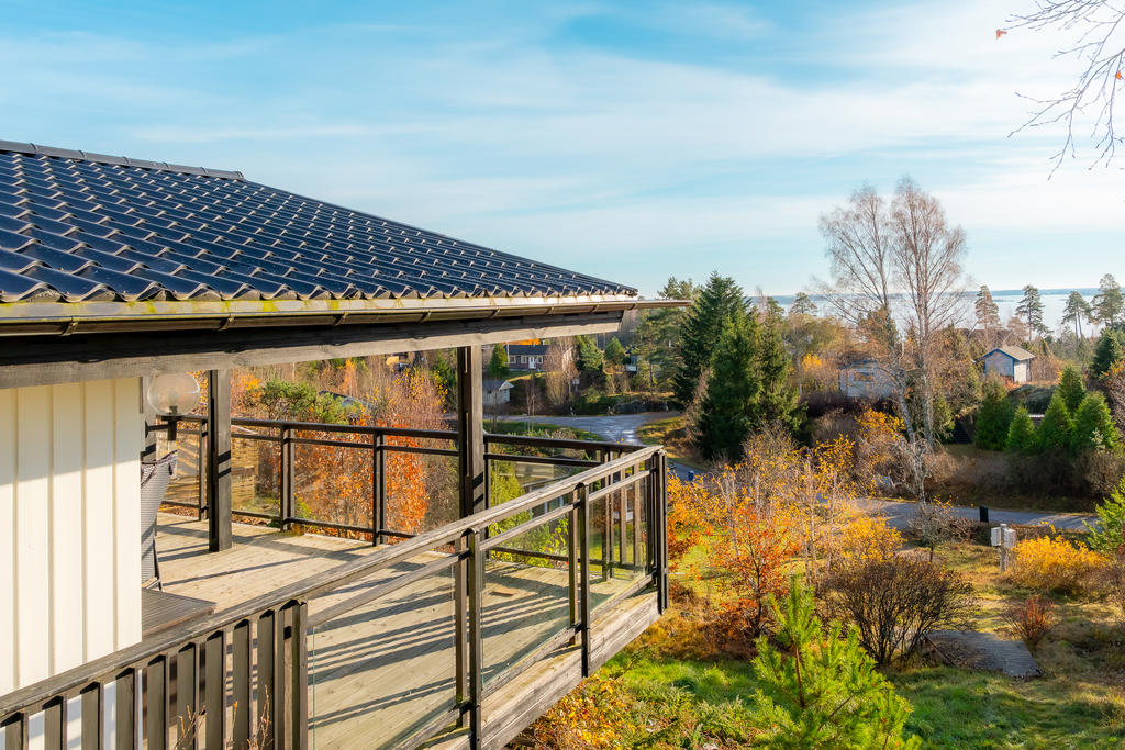 Björkarna som syns på bilden är avverkade – fri utsikt idag.