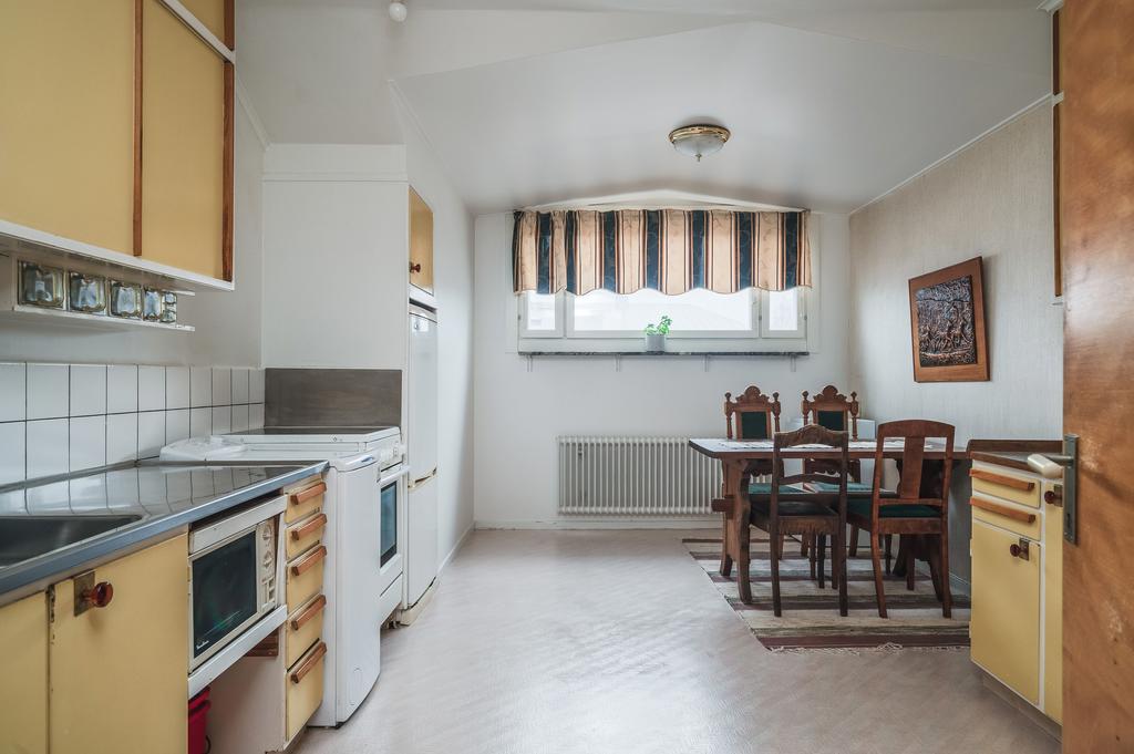 Stort kök med takkupa!