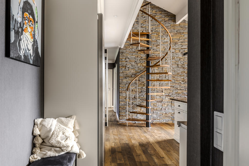 Trappa till övervåning