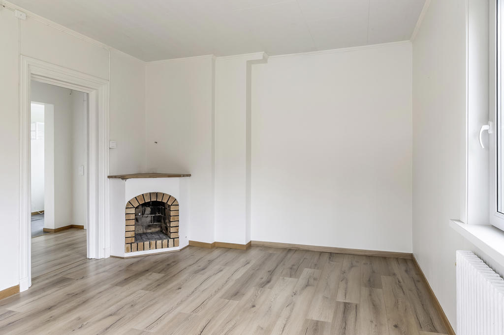 Vardagsrum med öppen spis (används ej)