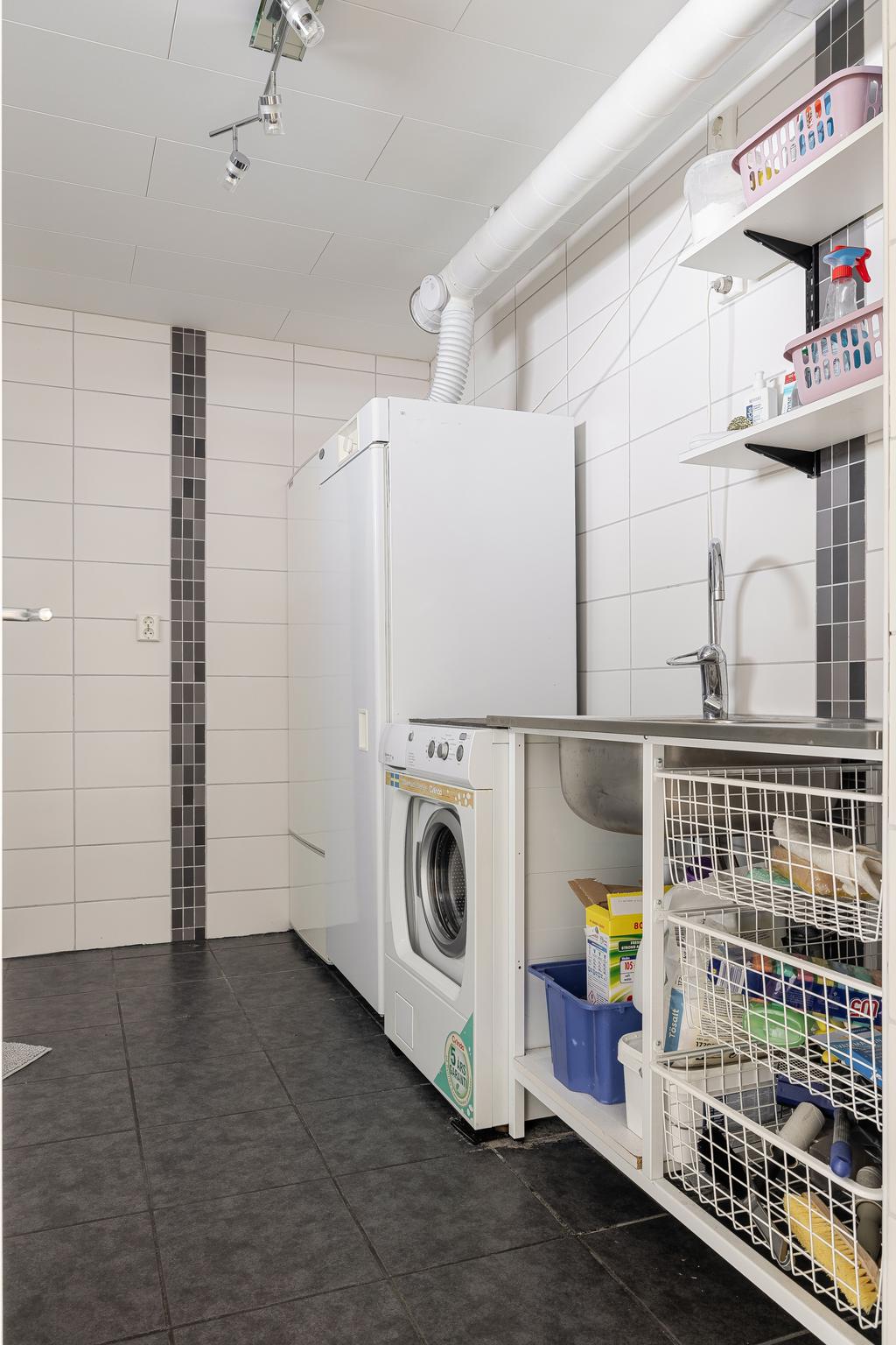 Tvättstuga/Badrum