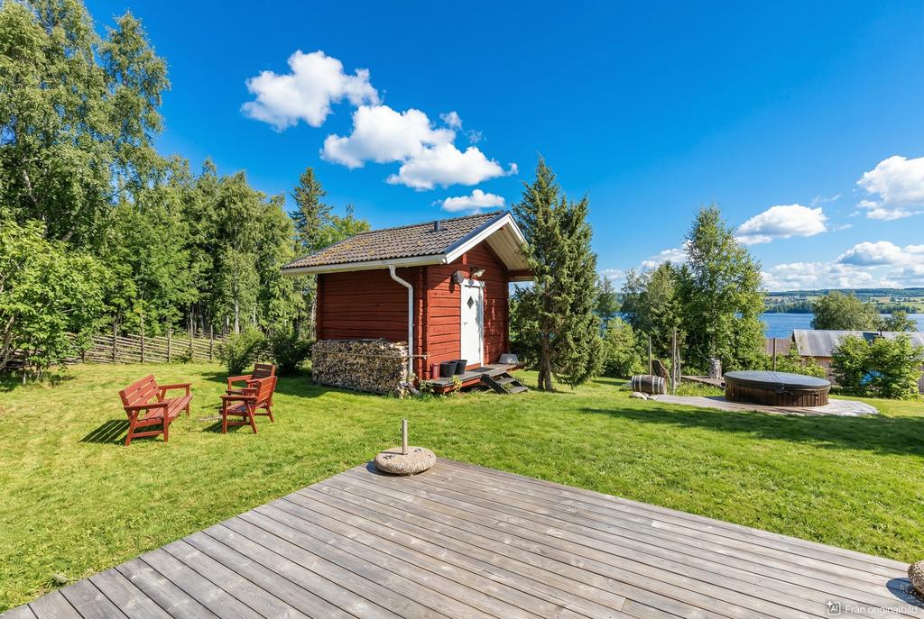 Gäststuga på gården.