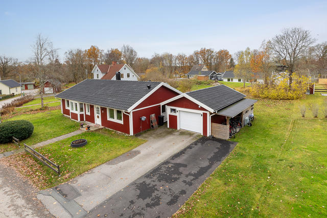 Välkomna till Lövsjövägen 8, Norrhult