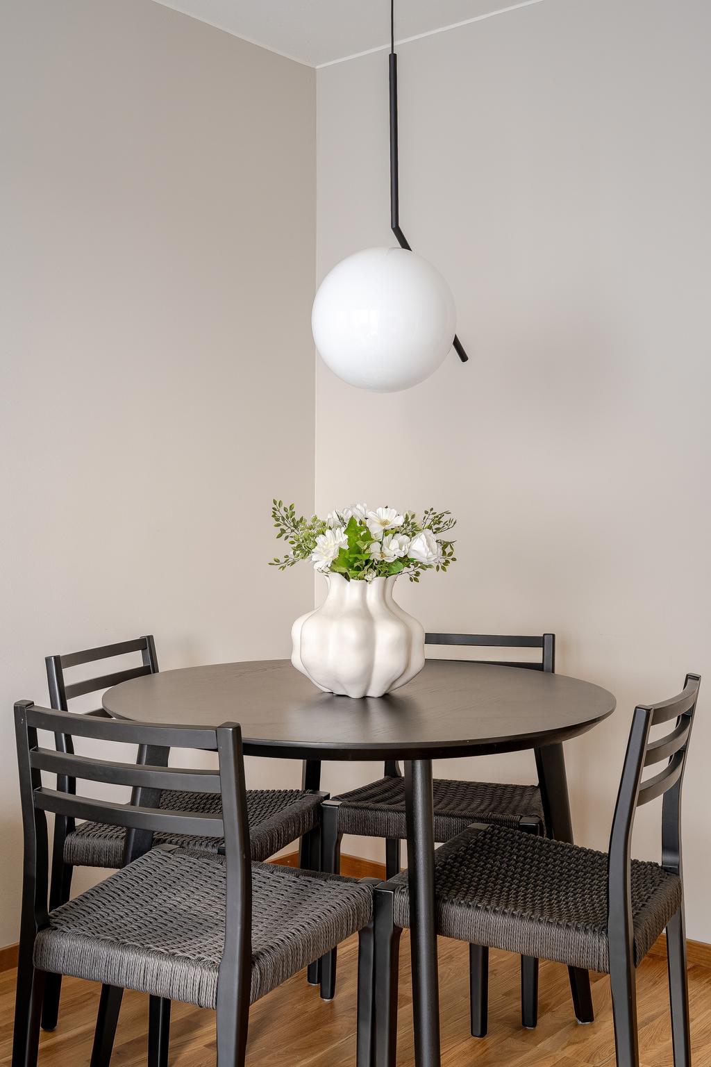 Mysigt hörn för matbordet