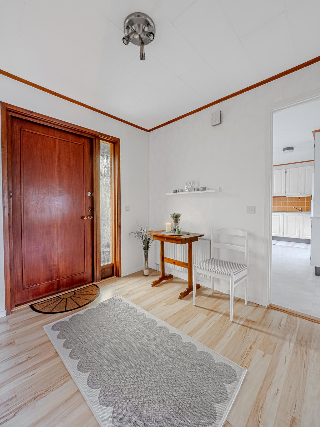 Välkomnande entréhall