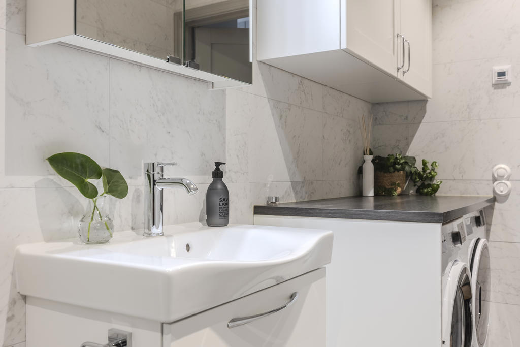Badrum med egna tvättmöjligheter