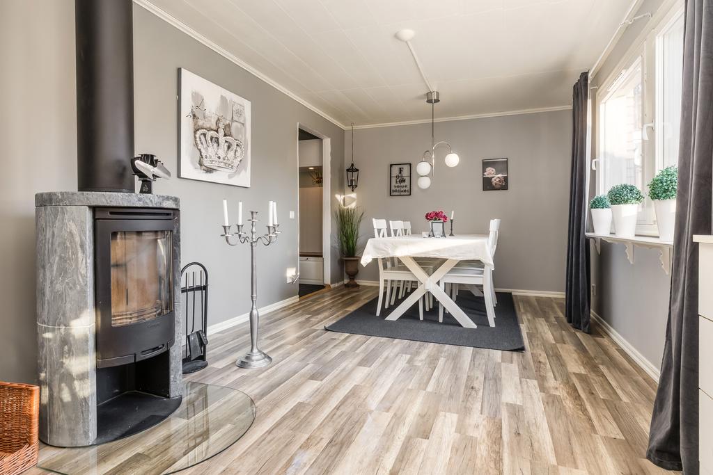 Matrum med täljstenskamin