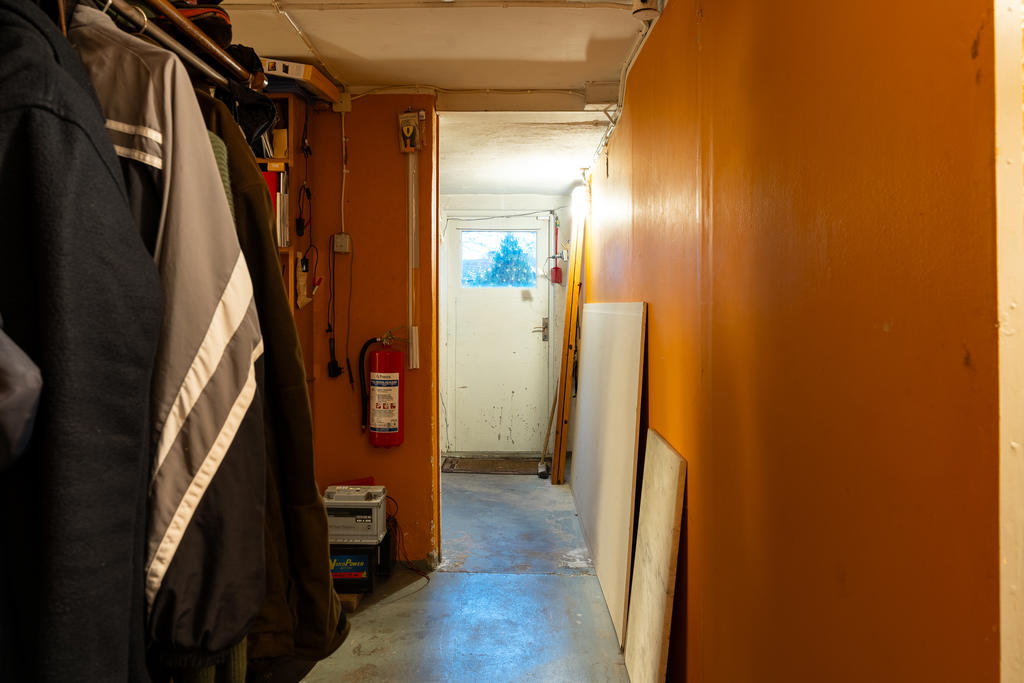 Förvaringsrum i källaren