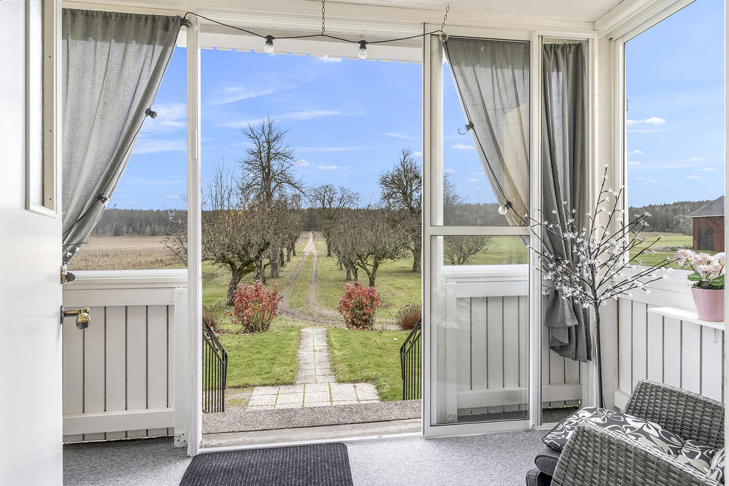 Inglasad farstukvist