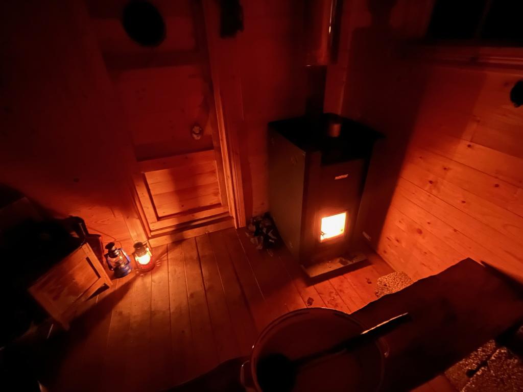 Härlig bastu med tillhörande uteplats. 