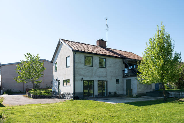 Baksida.