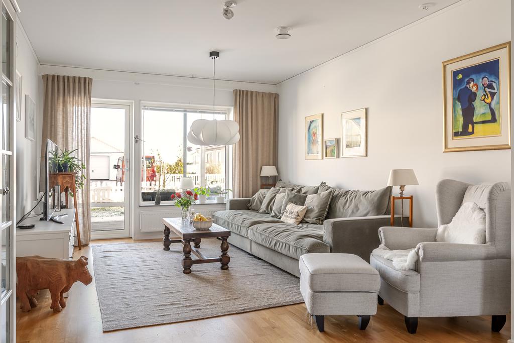 Med utgång till uteplats