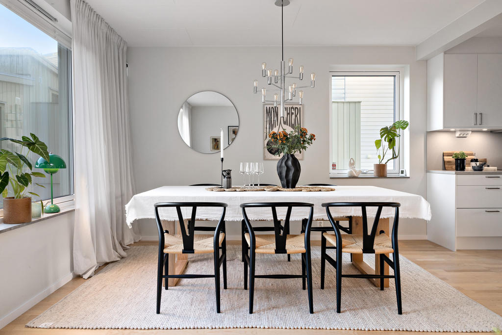 Ljust och fint med fönster åt 3 väderstreck