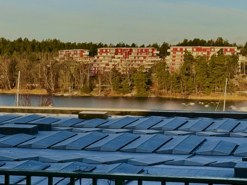 Utsikt från balkongen.