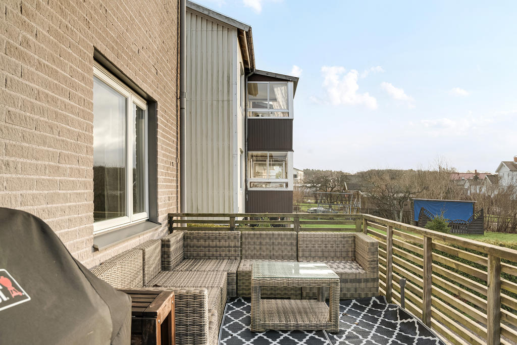 Balkong som vetter mot sjön Gerdsken.