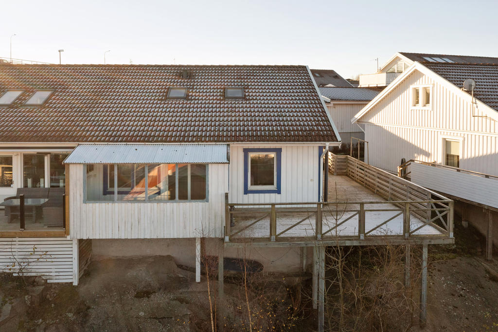 Parhus med eftertraktat läge på Smögen, Hasselösund 