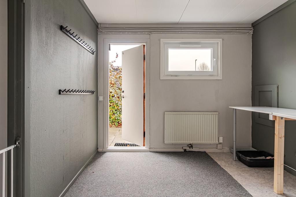 Groventré/tvättstuga