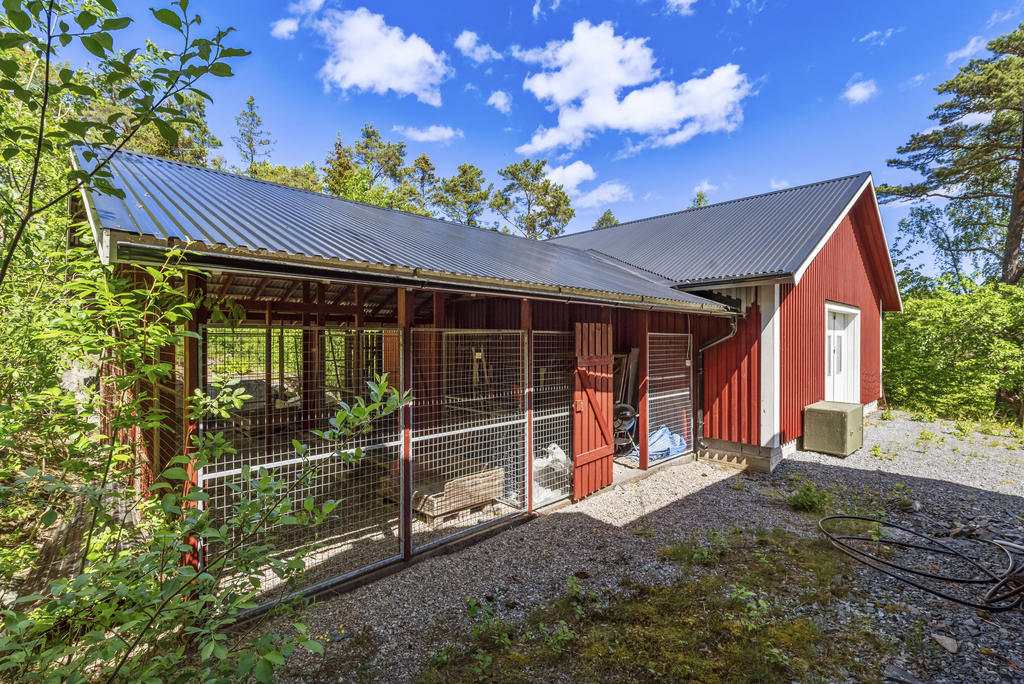 Hundgårdar under tak
