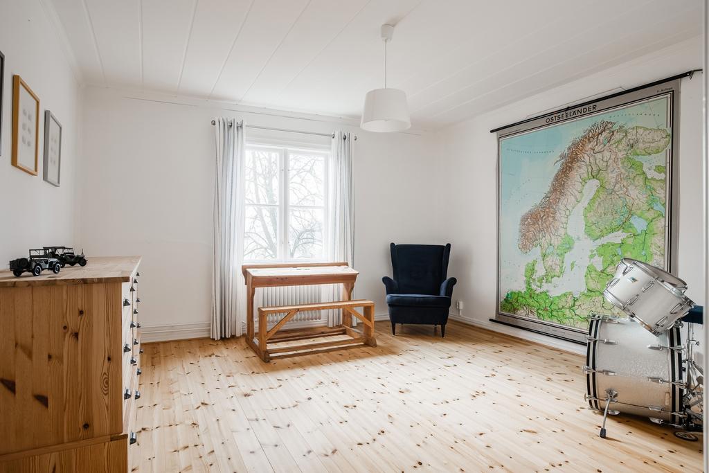Sovrum 6/hobbyrum
