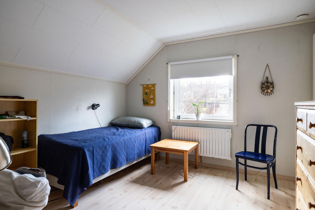 Sovrum 3, ÖV