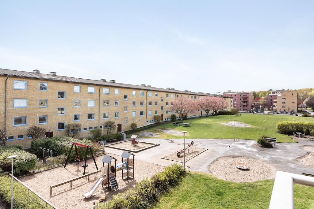 Härlig, gemensam innergård.